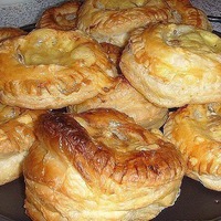 СЫТНЫЕ ГУСАРИКИ